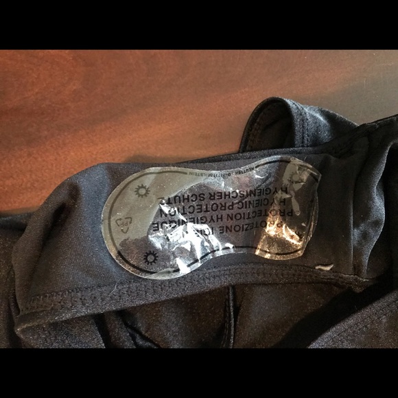 Black one piece swimsuit - Picture 2 of 4